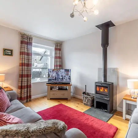 Number One * Chapel Stile